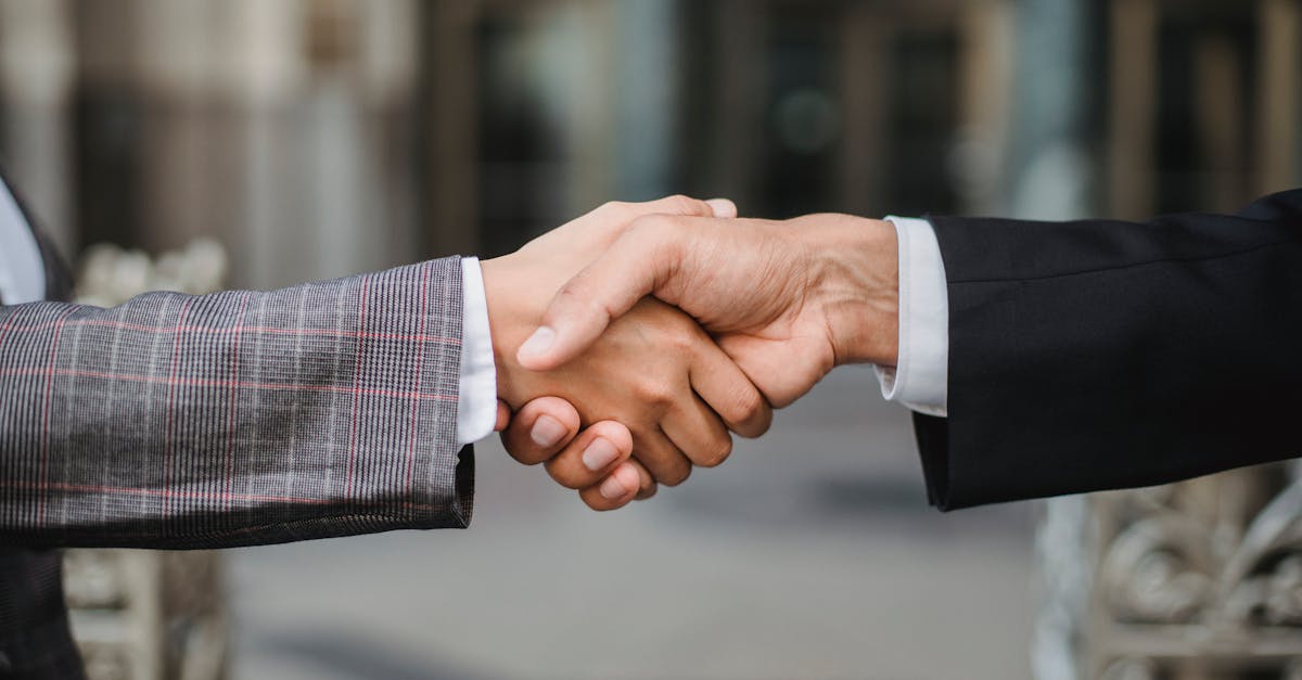 entdecken sie effektive tipps zur vertragsverhandlung, die ihnen helfen, bessere bedingungen auszuhandeln und erfolgreiche geschäftliche beziehungen aufzubauen. optimieren sie ihre verhandlungstechniken und erzielen sie die besten ergebnisse.
