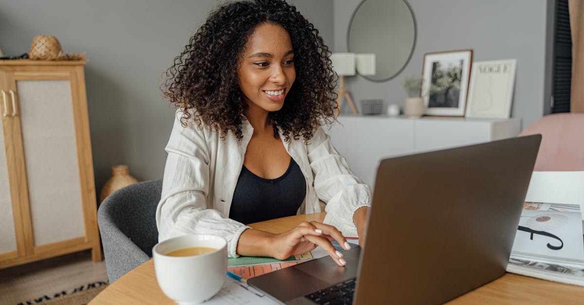 entdecken sie die besten netzwerke für frauen, die inspiration, unterstützung und vernetzung bieten. schließen sie sich einer gemeinschaft an, die empowerment und zusammenarbeit fördert.