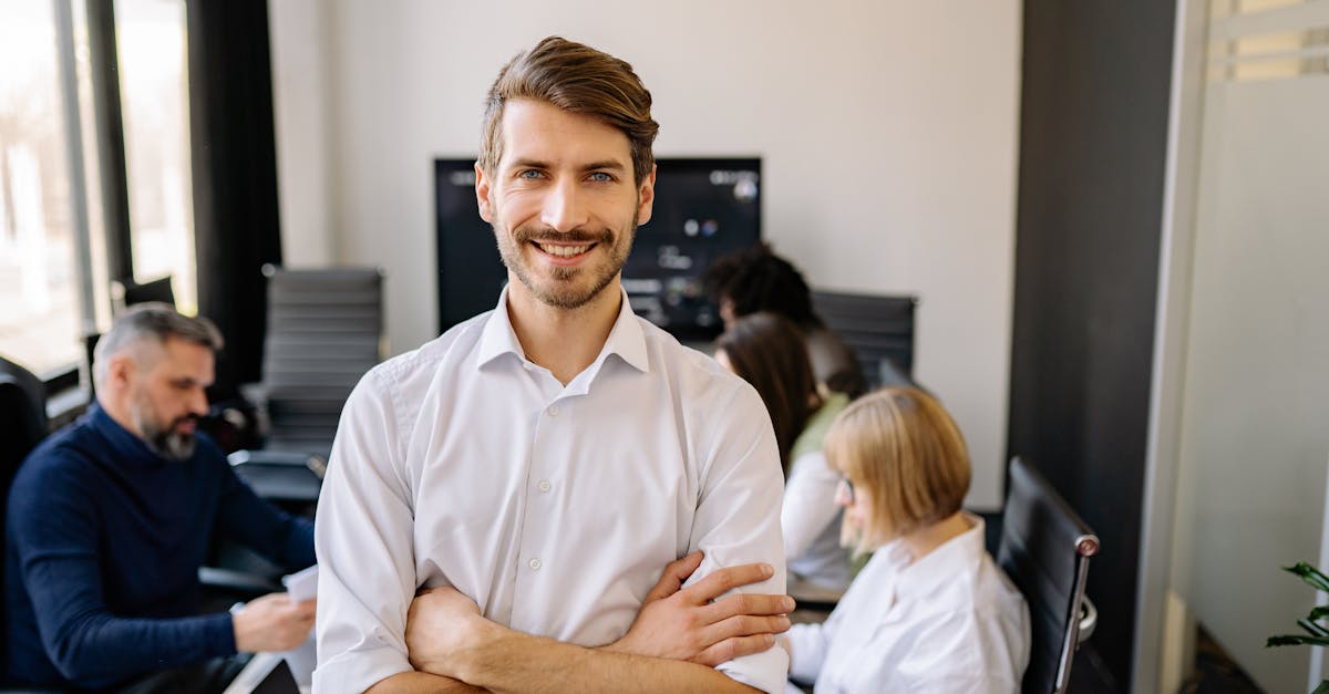 entwickeln sie ihre führungsfähigkeiten mit praxisnahen strategien und wertvollen erkenntnissen, um ein inspirierender leader in ihrem berufsfeld zu werden.