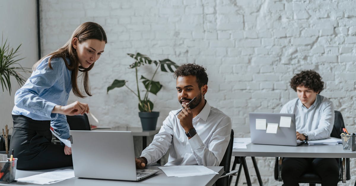 entdecken sie die vorteile der digitalen zusammenarbeit! maximieren sie ihre produktivität und fördern sie den teamgeist mit innovativen tools und strategien für effektives digitales teamwork.