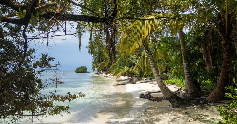 Kolumbien Panama: Reiseführer für die zweisprachige Metropole